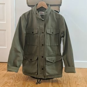Fjallraven Raven Jacket